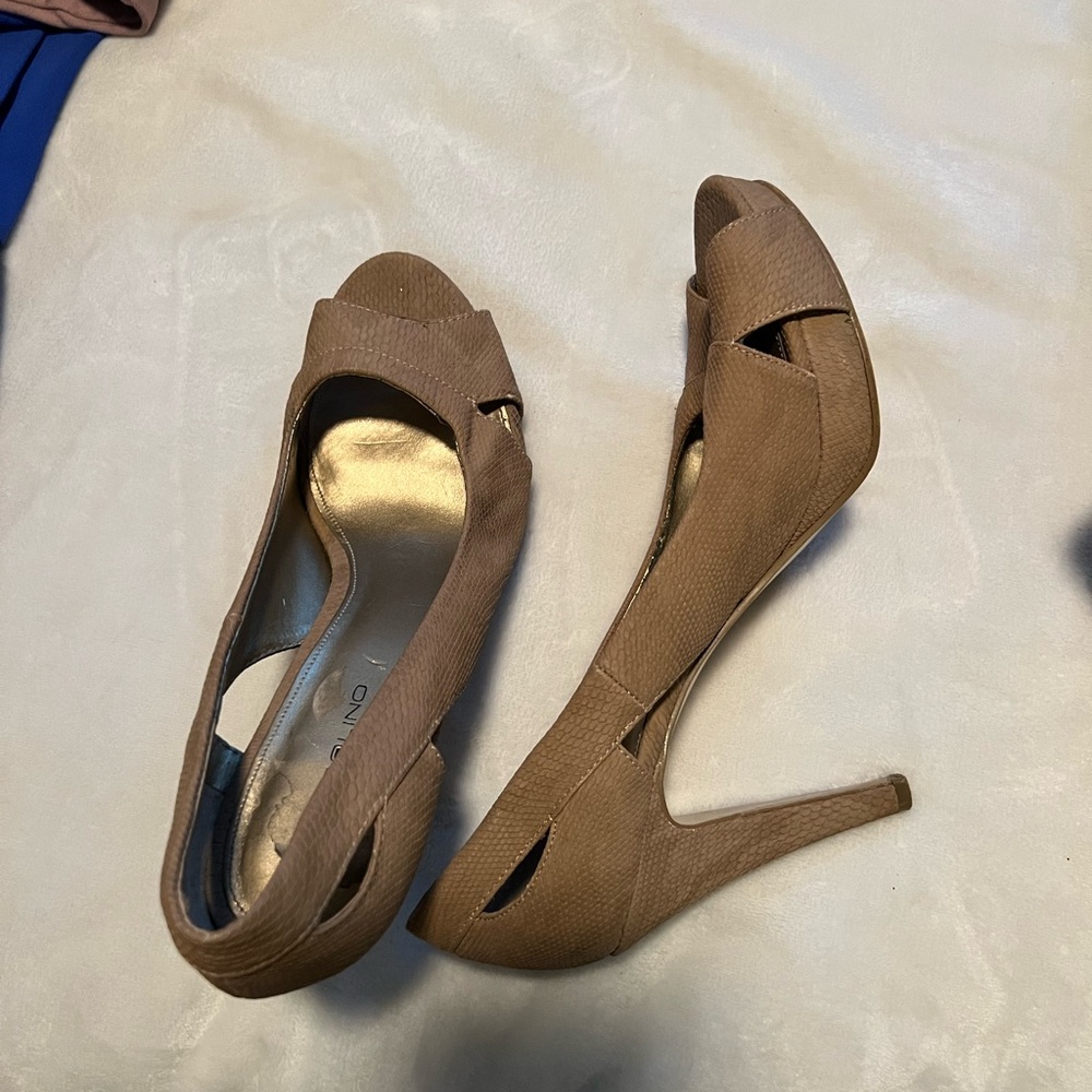 Bandolino Heels